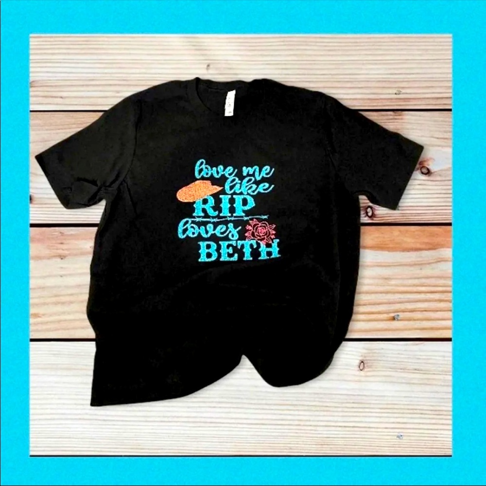 Yellowstone Beth Rip T-shirt